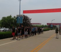 热烈欢迎职业学院学生来我公司顶岗实习